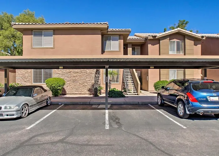 < 1 Mi To Quarter! W/ Pool Holiday home Scottsdale